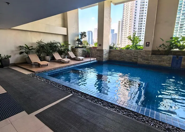 Isla By Lakbay Urban Living Makati